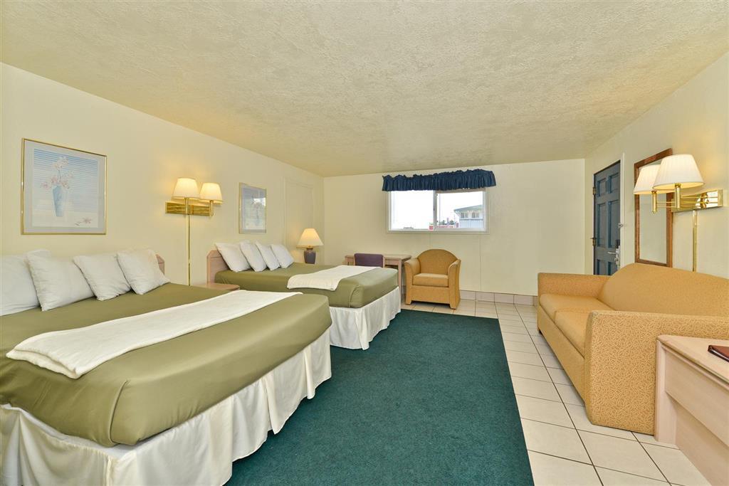 Newport Coast Inn Bilik gambar